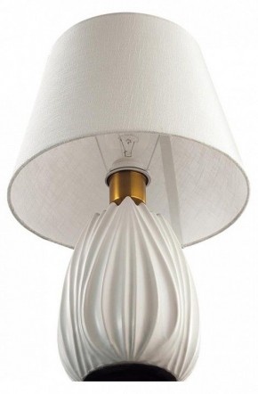 Настольная лампа декоративная Lumion Sona 8121/1T в Краснокамске - krasnokamsk.ok-mebel.com | фото 3