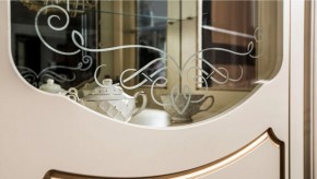 Витрина одностворчатая Мона Лиза (крем) в Краснокамске - krasnokamsk.ok-mebel.com | фото 6